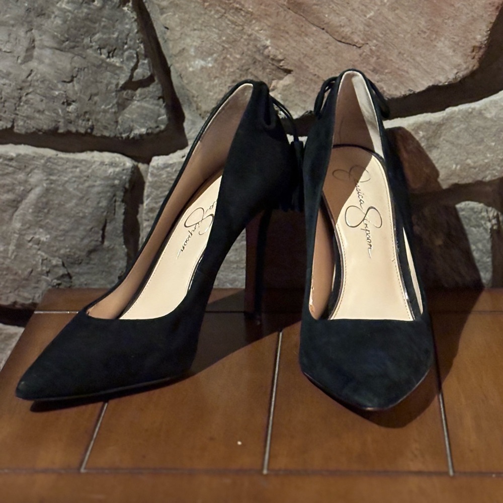 Jessica Simpson Elegant Black Heels